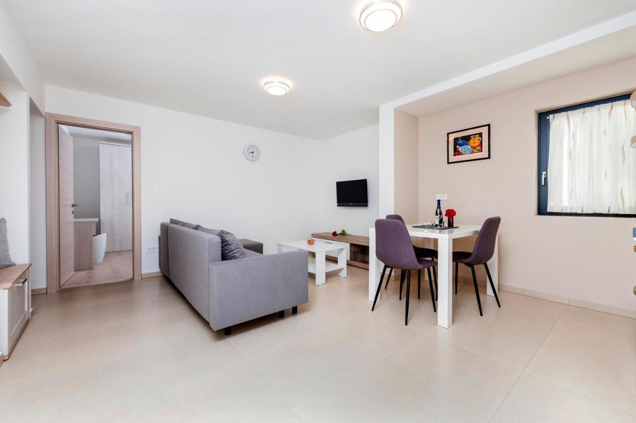 Apartments Katarina Rovinj Eksteriør billede