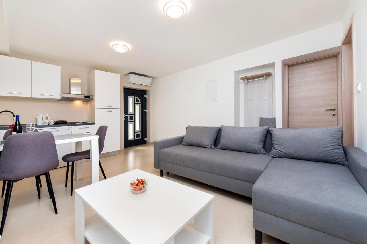 Apartments Katarina Rovinj Eksteriør billede