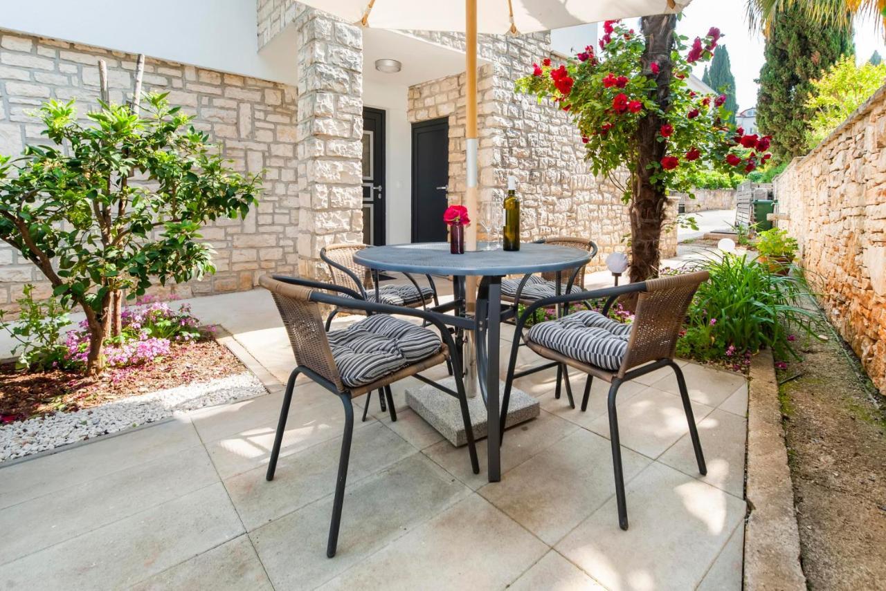 Apartments Katarina Rovinj Eksteriør billede
